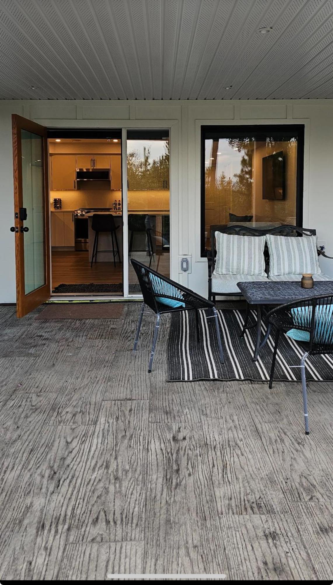 Kelly'S Sunset Lake Retreat Shawnigan Lake Экстерьер фото
